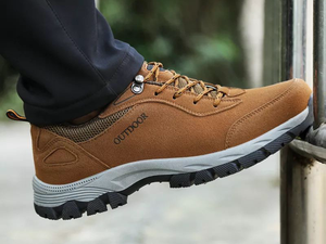 The Best Walking Shoes For Men To Wear All Day Without Discomfort